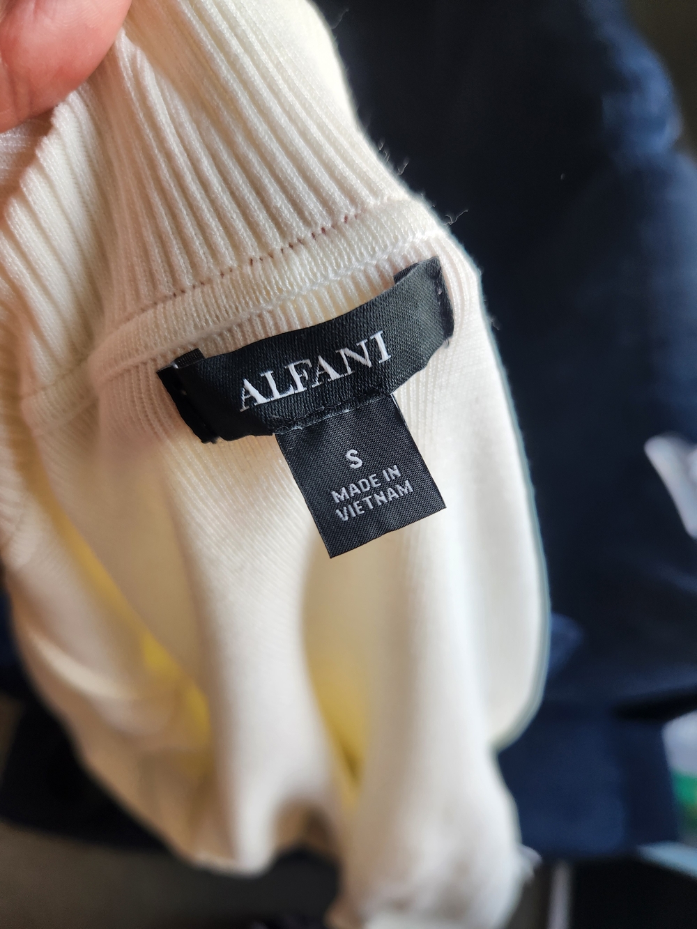 Alfani Ivory Short-Sleeve Turtleneck Sweater - Picture 2 of 6